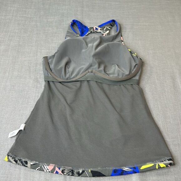 Athleta Swim Top Wm 34 B/C Botanical Tankini Underwire Removable Pads Swimsuit - Picture 5 of 12